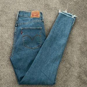Levi’s 720 High Rise Super Skinny